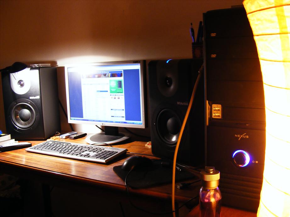 Xplore : brand new studio upgrade, 23 oct, 2008
